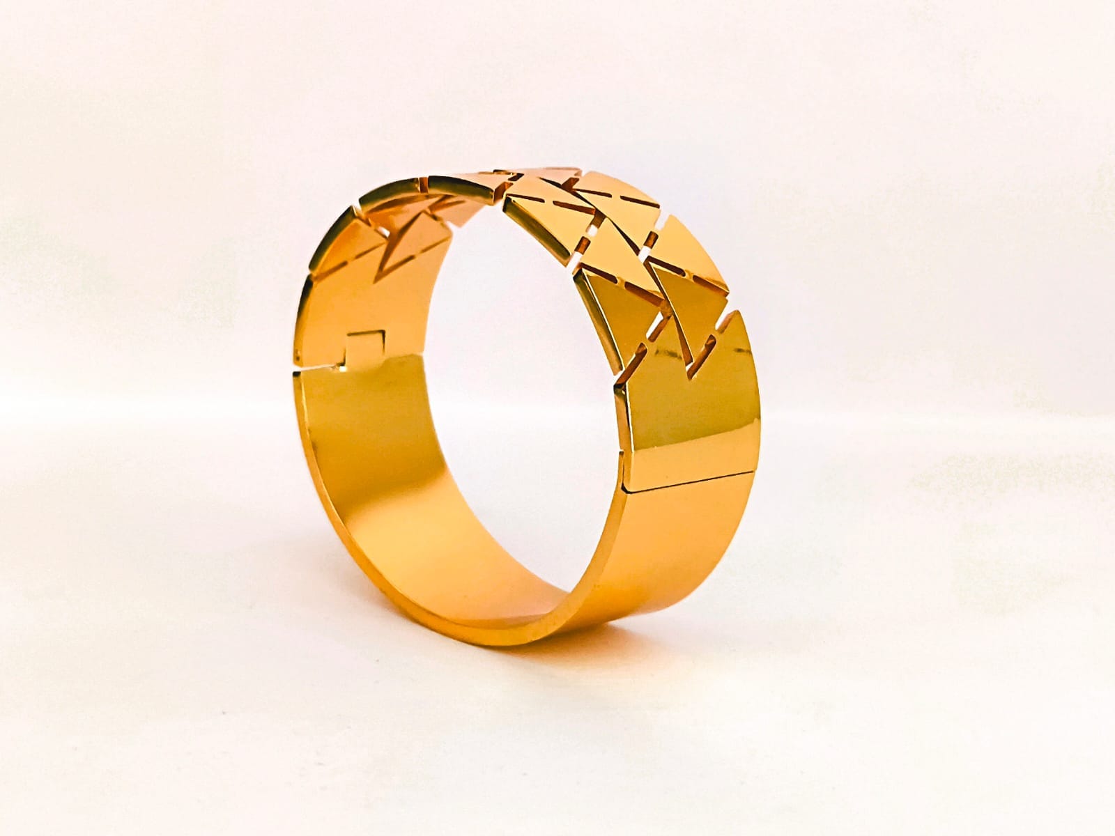 Best Imitation Jewellery Gold Bracelet - Image 4